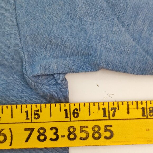 Nike short sleeve T-shirt blue with graphic design boys size S - Picture 6 of 7